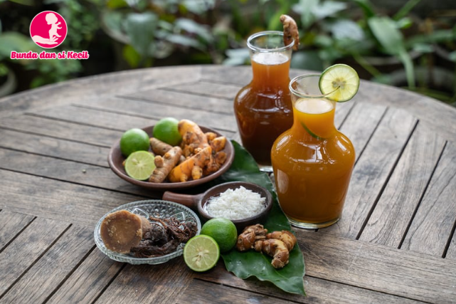 Kunyit Asam dan Beras Kencur: Jamu Tradisional Favorit yang Ramah untuk Ibu